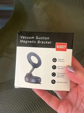 Vacuum Suction Magnetic Bracket - Black